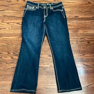 NWOT Style & Co premium embellished jeans size 6 boot cut.